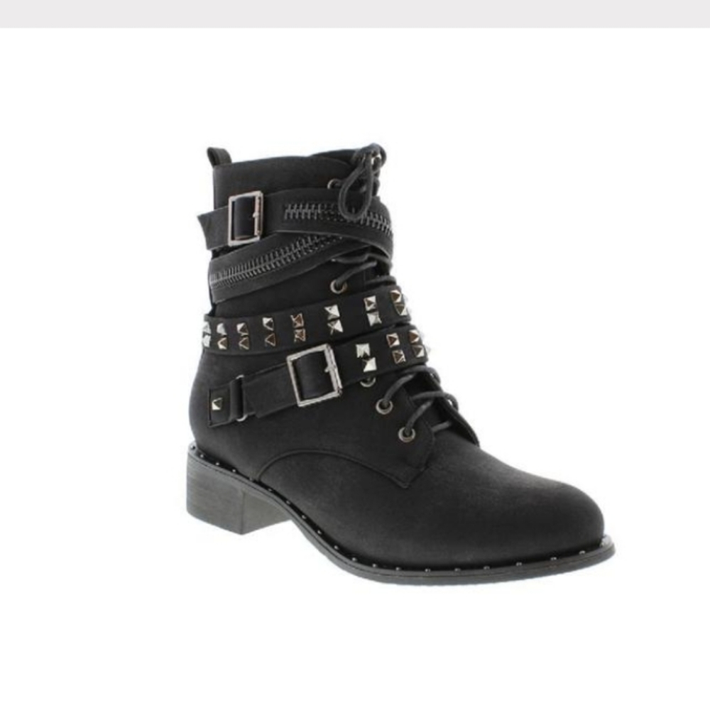 Moca western studded boot